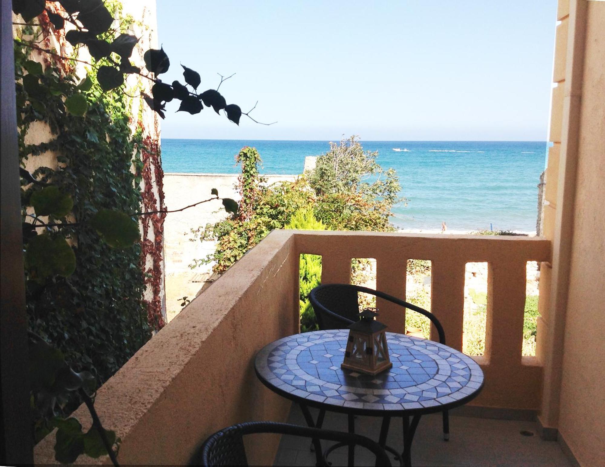 Asterias Studios & Apartments Καλύβες Εξωτερικό φωτογραφία