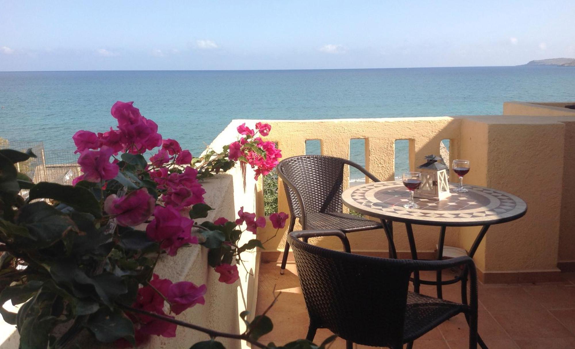 Asterias Studios & Apartments Καλύβες Εξωτερικό φωτογραφία