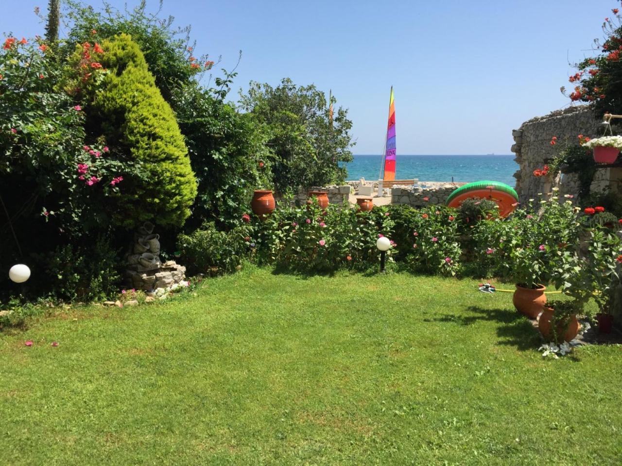Asterias Studios & Apartments Καλύβες Εξωτερικό φωτογραφία